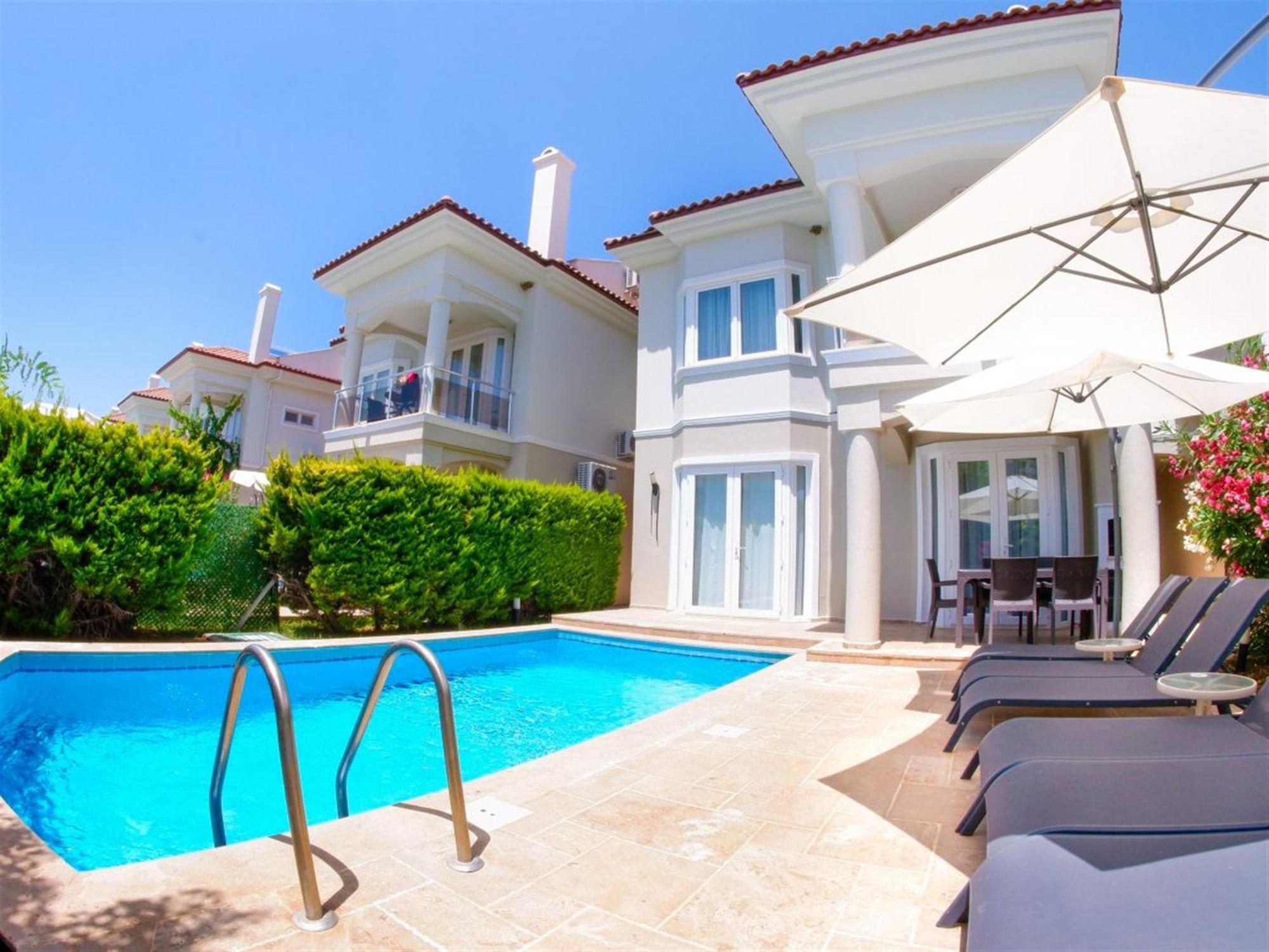פאטהיה Sunset Beach Club Lebrentals מראה חיצוני תמונה